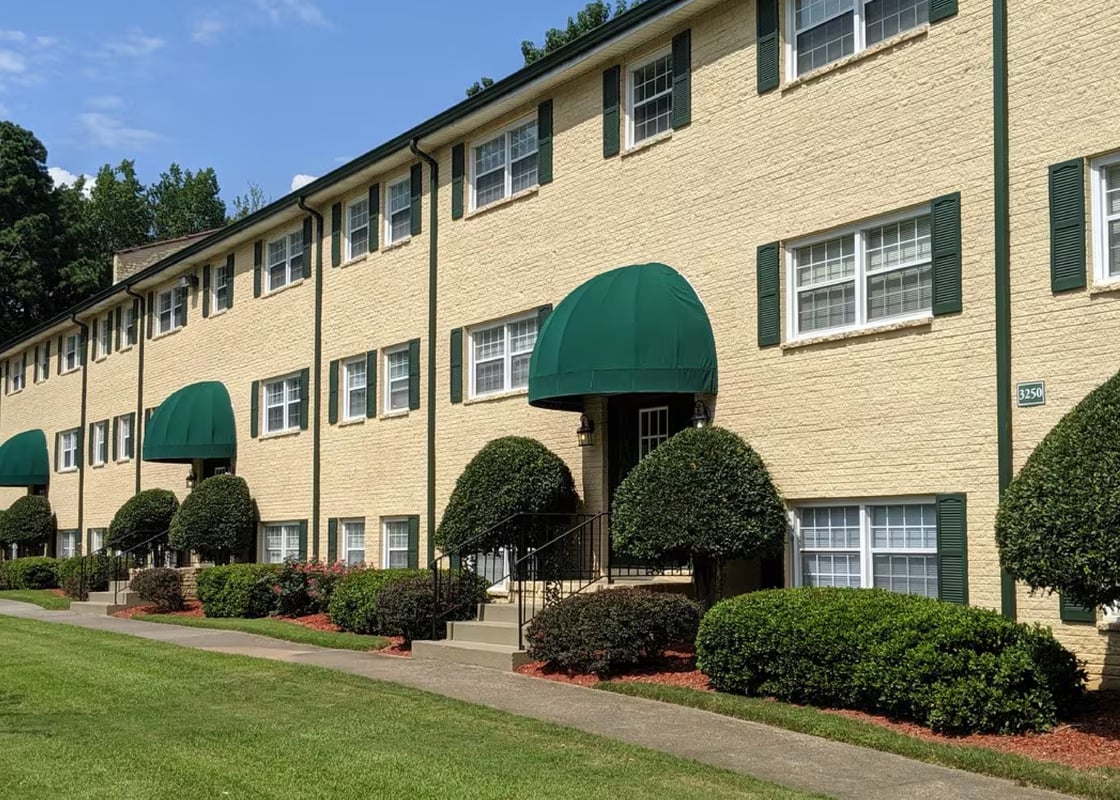 RED-Dodson Courtyard - GA